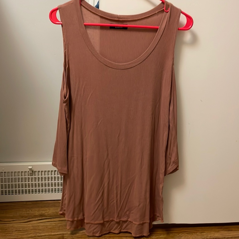 Cold shoulder top